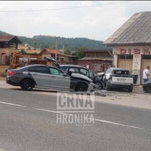 (FOTO) Arapi napravili tešku nesreću u BiH: “Pet osoba povrijeđeno”