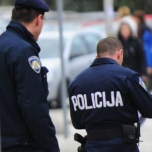 Incident u parku: Njemački državljanin krišom snimao djecu podvodnom kamerom