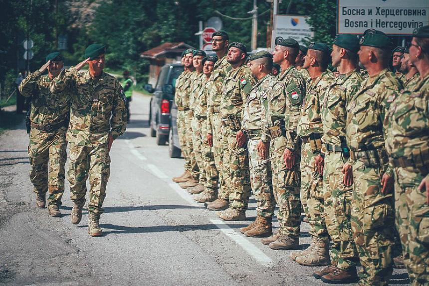 Rumunski, mađarski i austrijski vojnici stigli u BiH