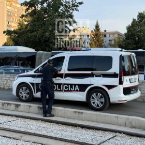 Privedena trojica mladića koji su pretukli momka na tramvajskoj stanici u Sarajevu