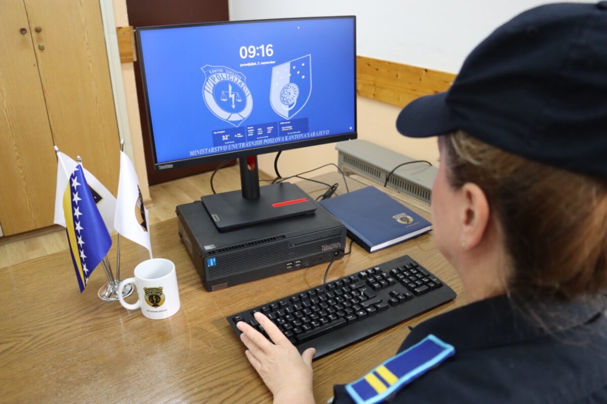 Nova informatička oprema za MUP KS: Policijska efikasnost na višem nivou