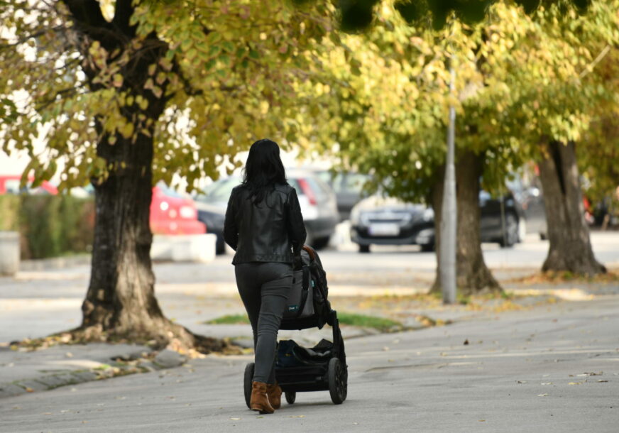 Za više od 14 hiljada majki u FBiH predlažu mjesečna primanja i pravo na penziju