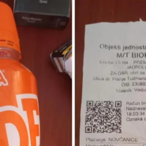 Turista platio 6,90 eura Cedevitu na trajektu u Splitu