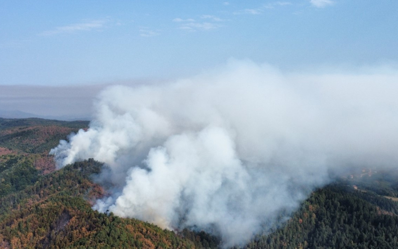 Helikopteri OSBiH će gasiti požar kod Maglaja