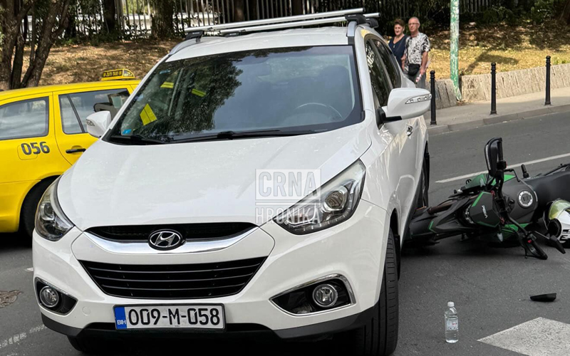 Sudar motora i džipa na Marijin Dvoru, jedna osoba povrijeđena