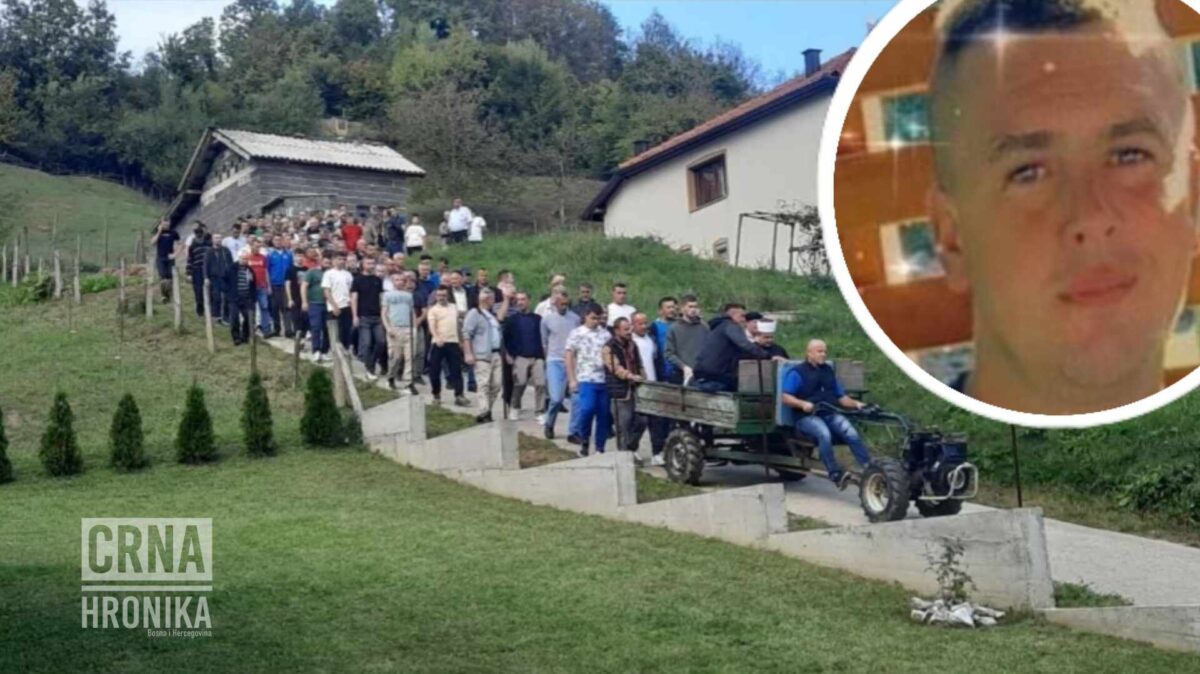 Veliki broj ljudi se oprostio od Rusmira kojeg je zapalio brat Ragib