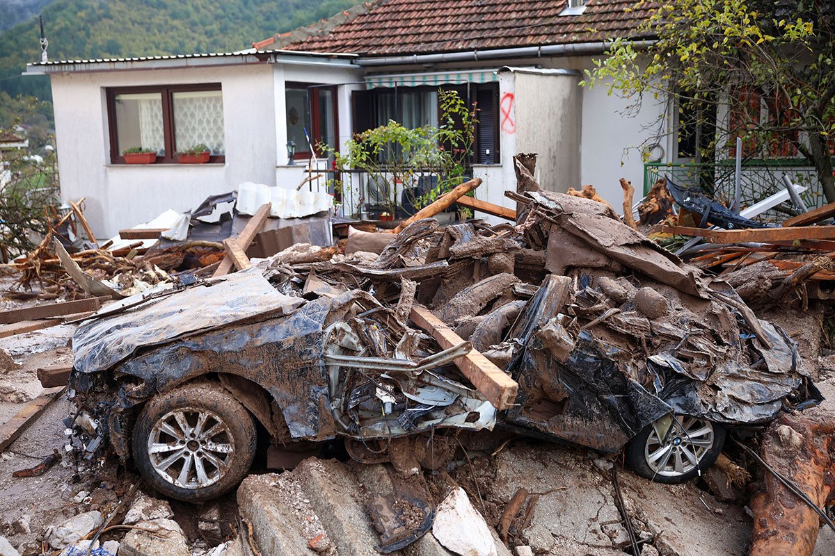 Završena evakuacija stanovništva iz Jablanice i Konjica zbog najavljenih padavina