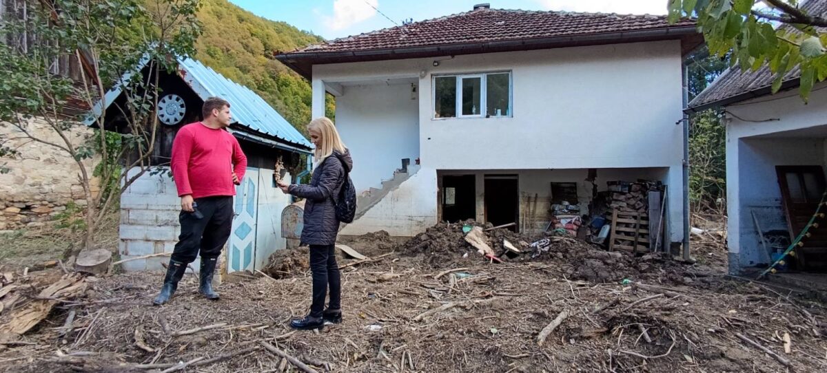 Komšija spasio majku i bebu, bujica nosila križeve sa grobova…