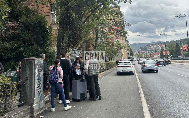 Treće jutro zaredom: Neko ponovo dojavio bombe u nekoliko sarajevskih škola