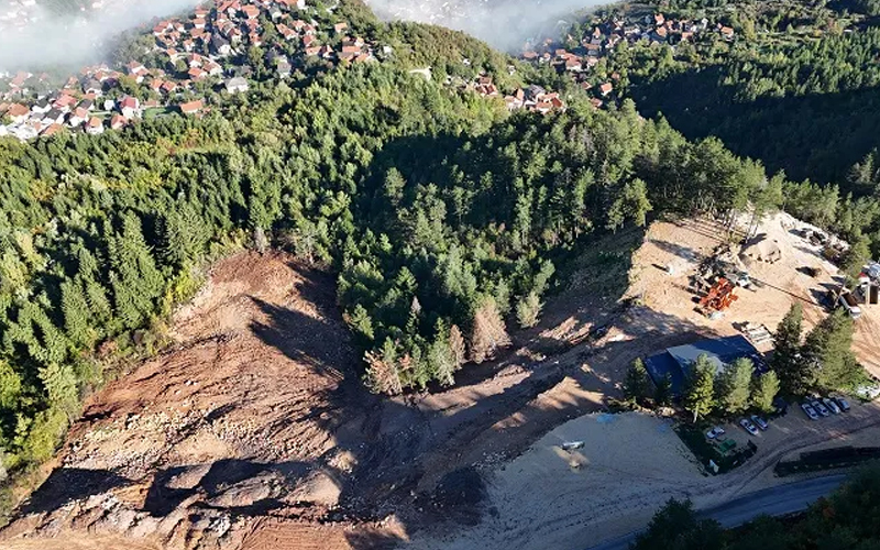 FUCZ o klizištu na Trebeviću: Prisutne duboke pukotine koje su napunjene vodom